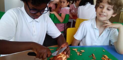 CYP – Year 3 become Stone Age Chefs!