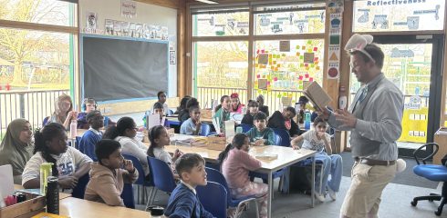 EPS WBD – Dress up, Poetry SLAM & a Speed Reading Relay