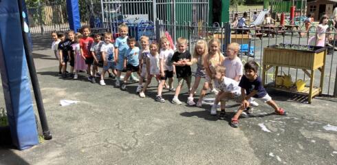 ATW Nursery – Library visits and outdoor fun
