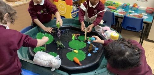 WHINF Leaping Frogs and buzzing bees in Gold Class